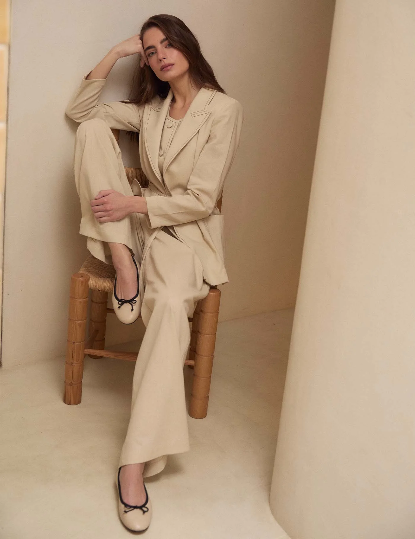 Bailarina Ballet Beige & Black - Image 3
