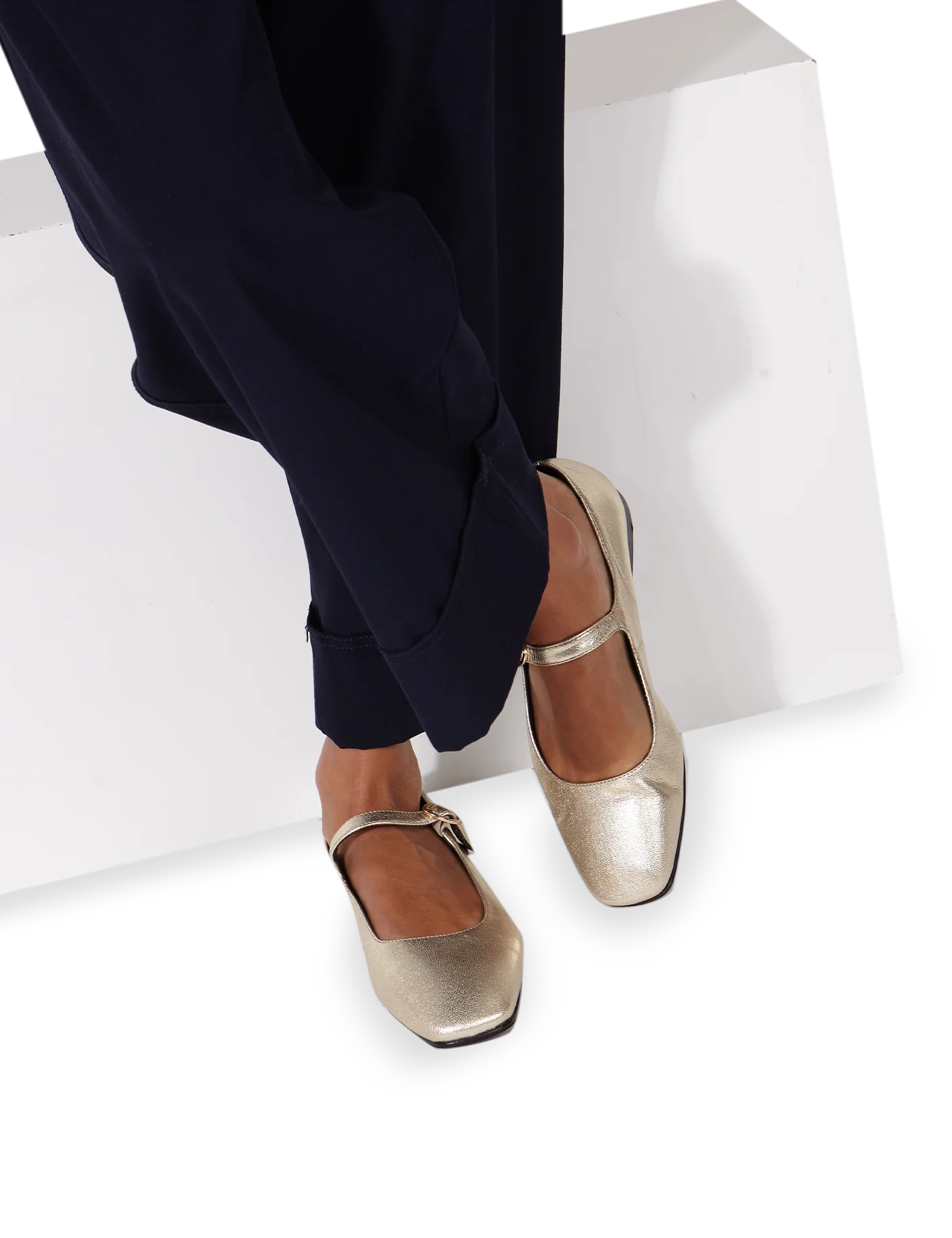 Mary Jane Greta Gold - Image 8