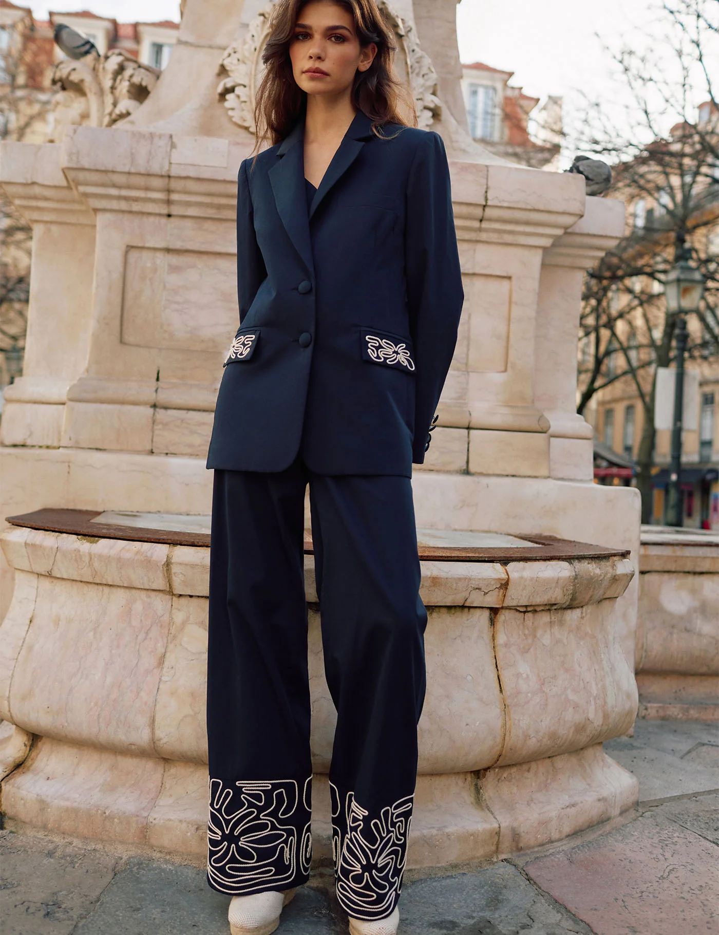 Pantalón Atelier Brodé Marine - Image 4